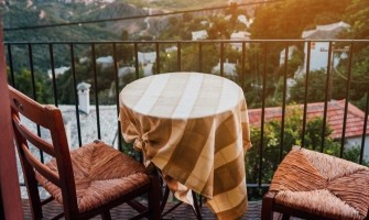 Amenajare balcon inchis - idei pentru un spatiu confortabil