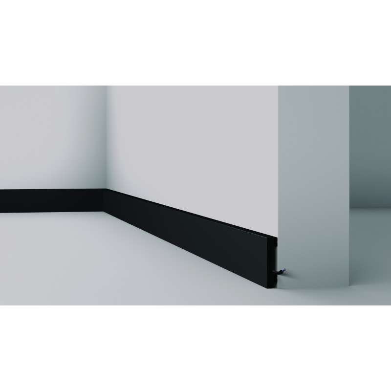 plinta neagra led