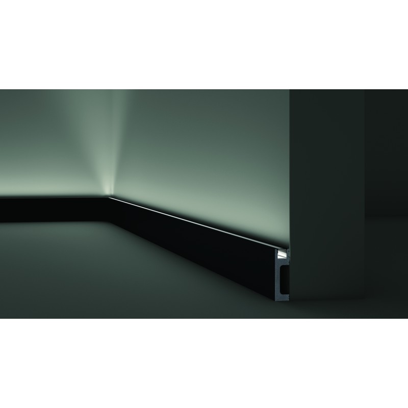 plinta neagra led