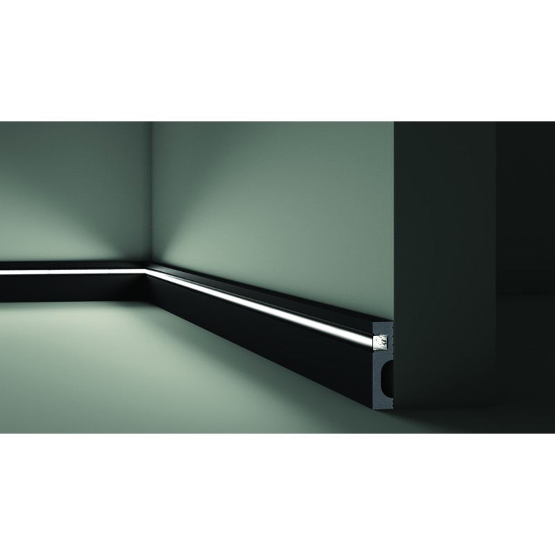 plinta neagra led
